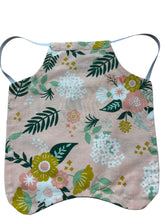Load image into Gallery viewer, Hen Apron Extra Large