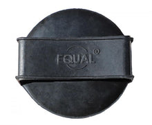 Load image into Gallery viewer, Ger-Ryan Round Rubber Curry Comb with Handle