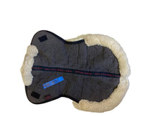 Load image into Gallery viewer, USED Lamfelle sheepskin 1/2 pad
