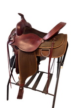 Load image into Gallery viewer, USED Fabtorn light train western saddle (A.D)

